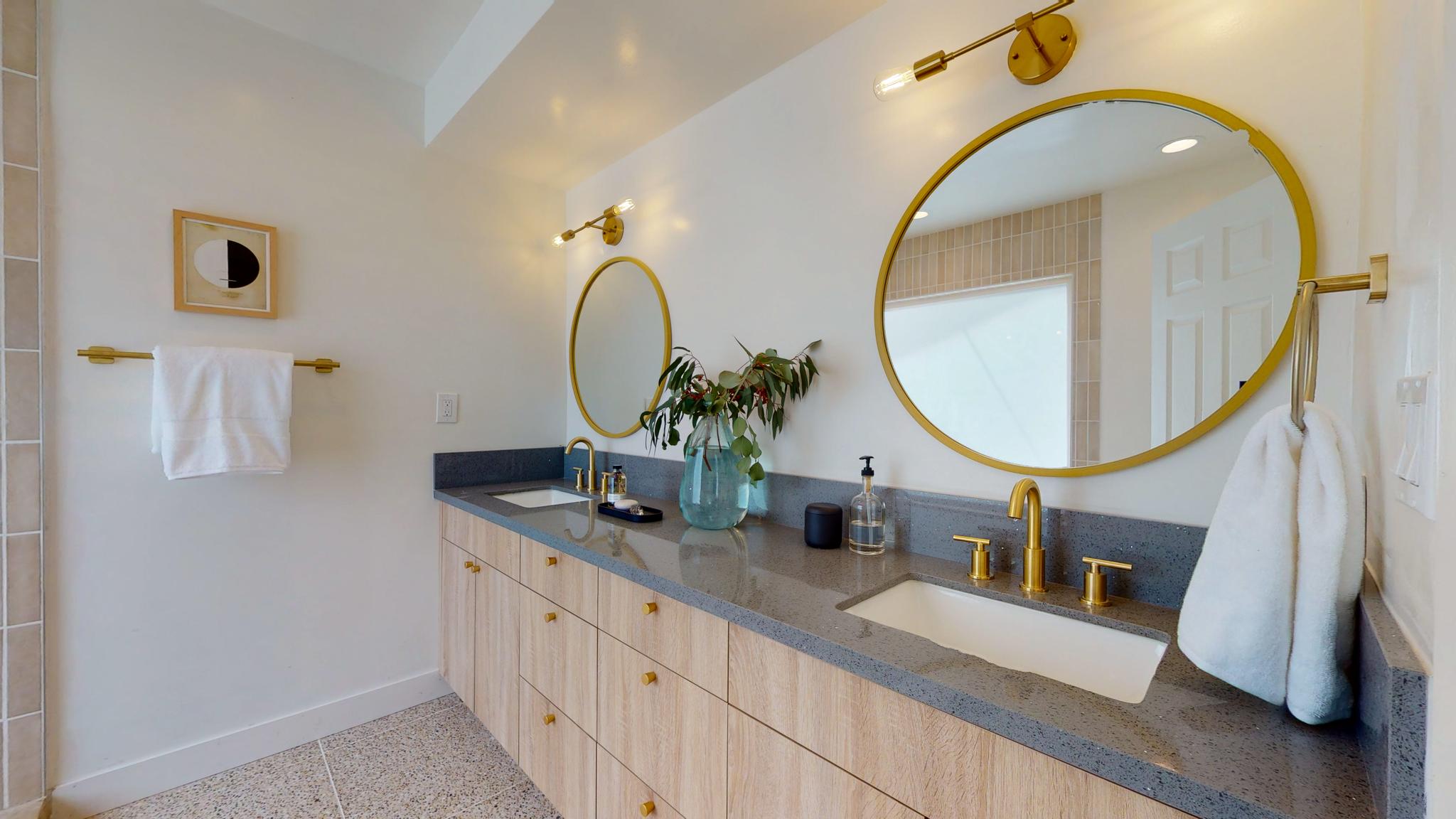 17400-Hiawatha-St-Granada-Hills-CA-91344-04252021_010446