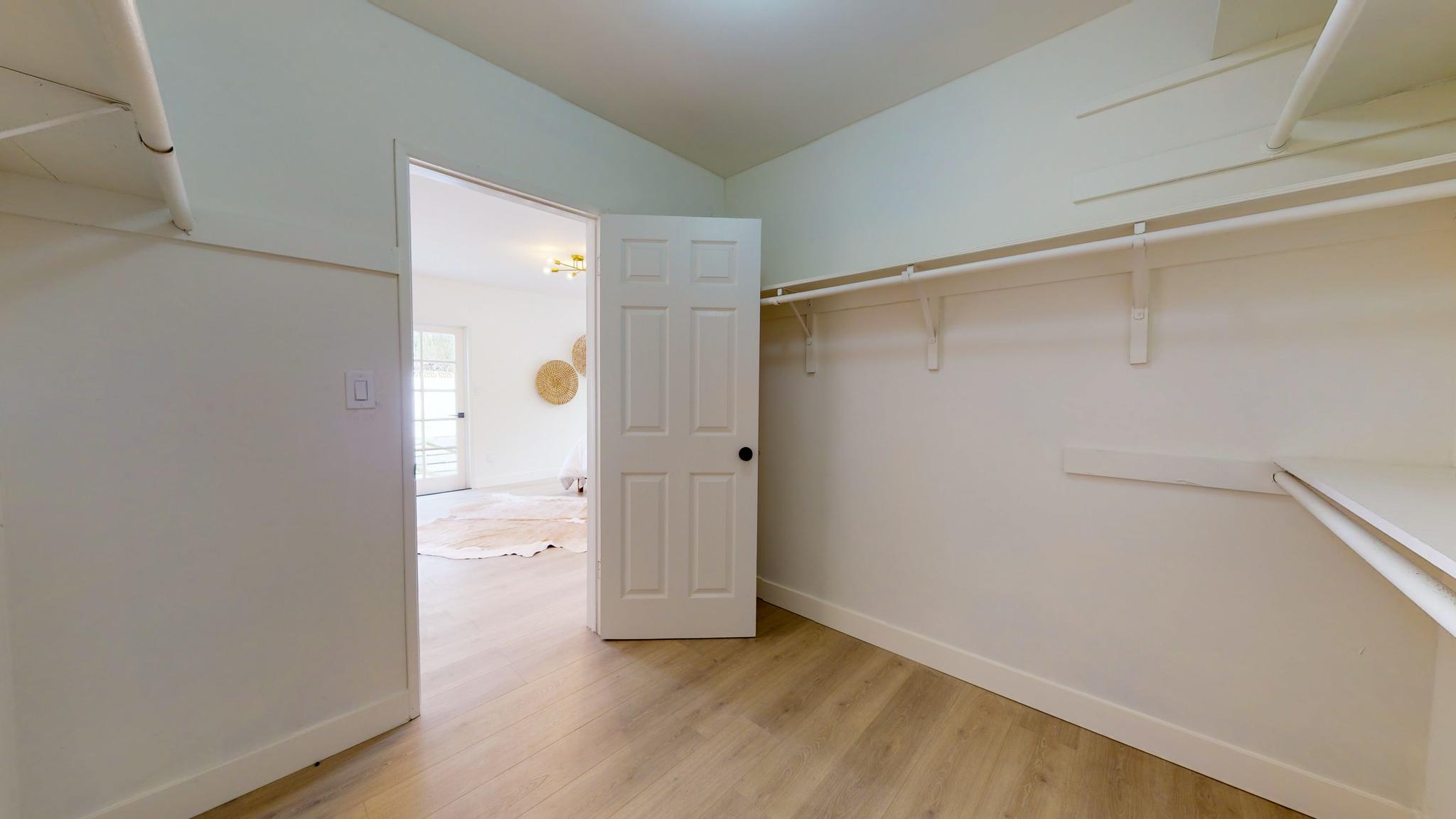 17400-Hiawatha-St-Granada-Hills-CA-91344-04252021_012019