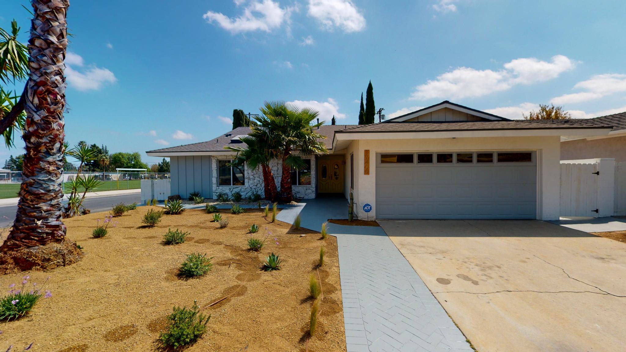 17400-Hiawatha-St-Granada-Hills-CA-91344-04252021_091210